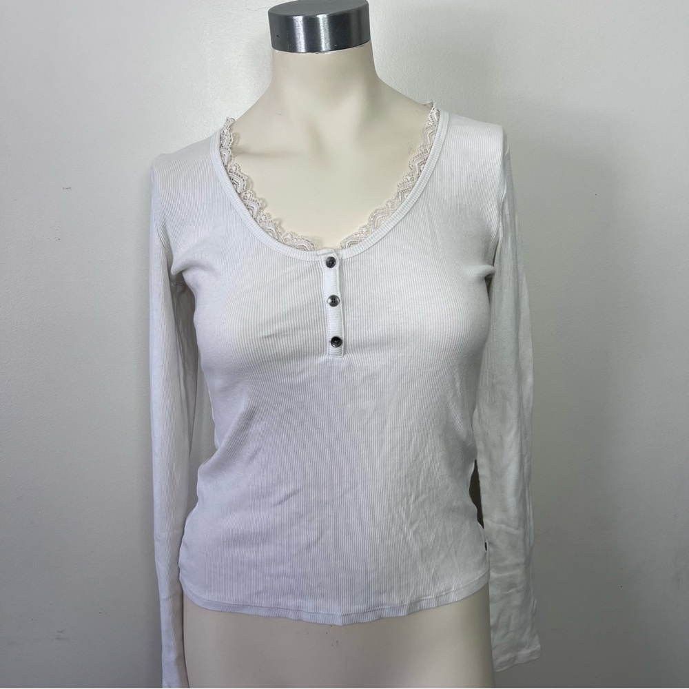 Hollister Women's White Lace Trim Top